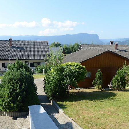 Family Villa Bled Bagian luar foto